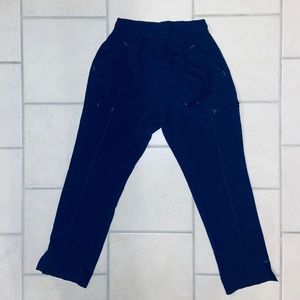 Navy blue women’s scrub pa